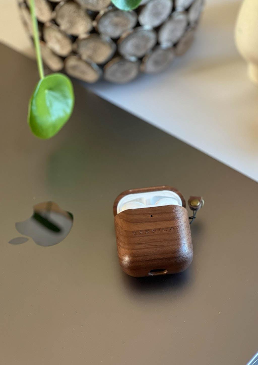 Wooden Airpods Case - Pro, 3rd & 2nd Gen | Natürliches Holz